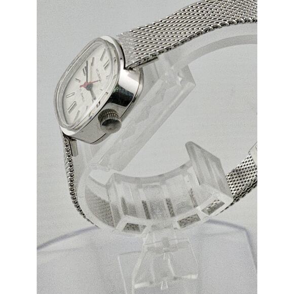Ladies Helbros Vintage 17 Jewels Manual Wind Mesh Battery Runs Well Nice main image 13